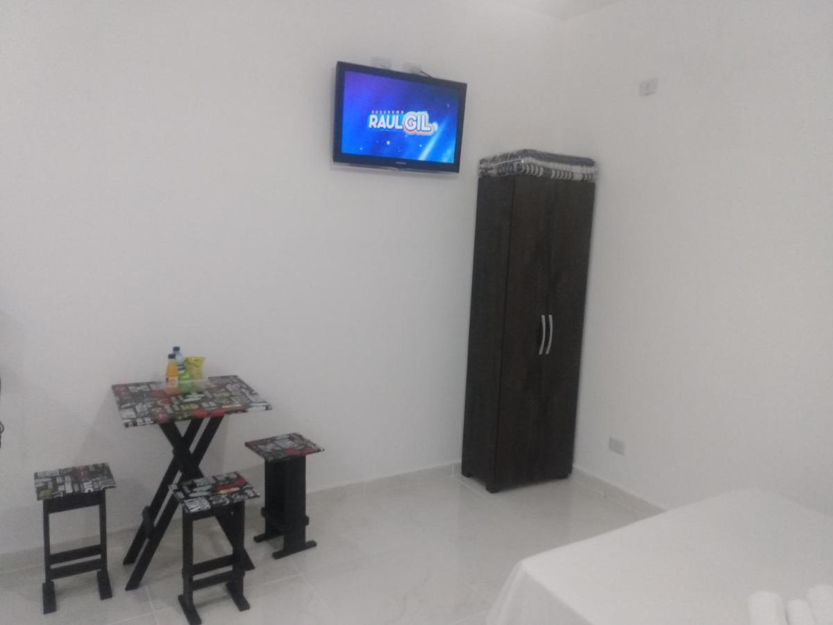 ピンダモニャンガバLoft05 Completo Ar Internet Garagem Prox Aparecida E Industriasアパートメント エクステリア 写真