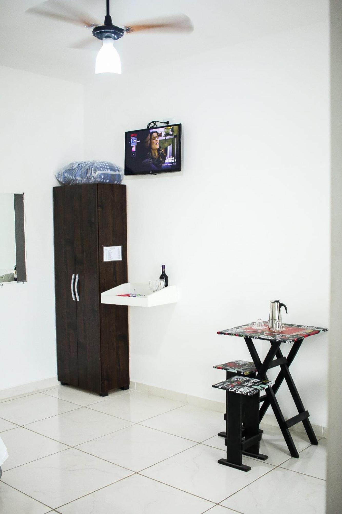 ピンダモニャンガバLoft05 Completo Ar Internet Garagem Prox Aparecida E Industriasアパートメント エクステリア 写真